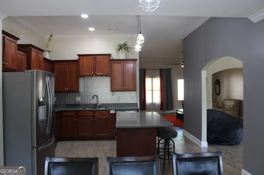 33 LEE ROAD 2076 Phenix City, AL 36870