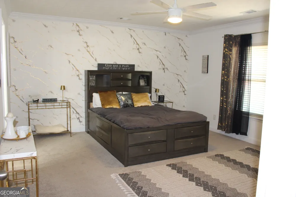 33 LEE ROAD 2076 Phenix City, AL 36870