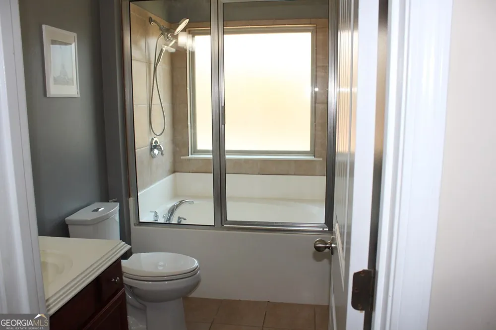 33 LEE ROAD 2076 Phenix City, AL 36870