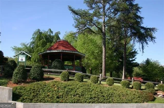 LOT 73 Dach Bruecke Gasse Helen, GA 30545