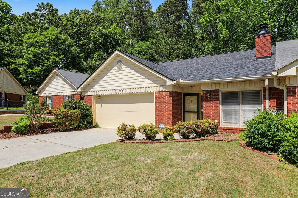 6190 Douglas Manor CT Douglasville, GA 30134