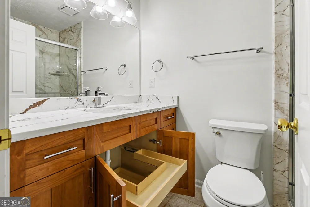 6190 Douglas Manor CT Douglasville, GA 30134