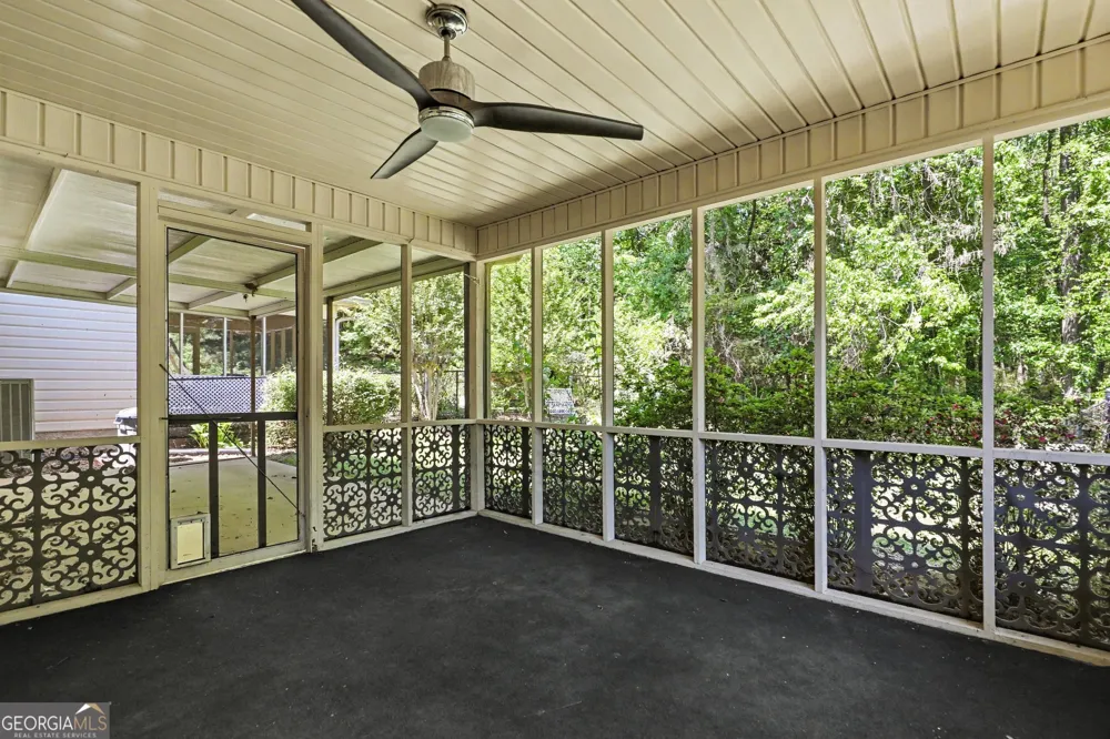 6190 Douglas Manor CT Douglasville, GA 30134