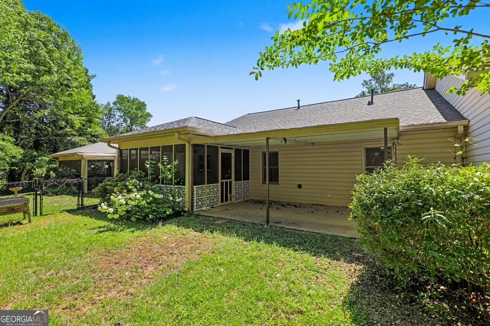 6190 Douglas Manor CT Douglasville, GA 30134