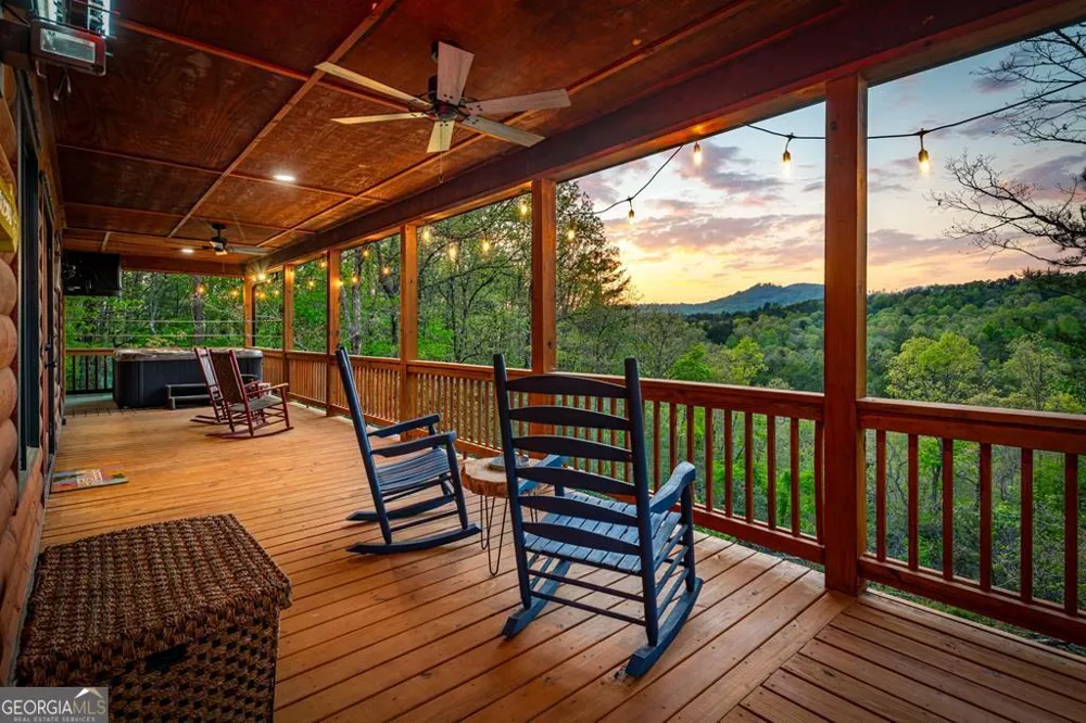 490 Walnut Hills DR Mineral Bluff, GA 30559