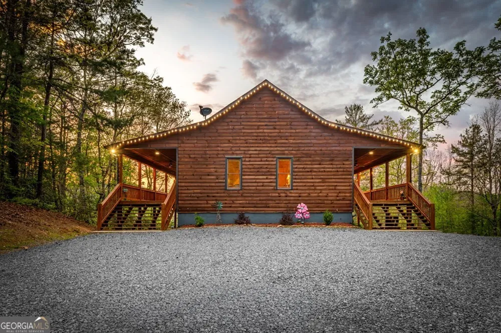 490 Walnut Hills DR Mineral Bluff, GA 30559