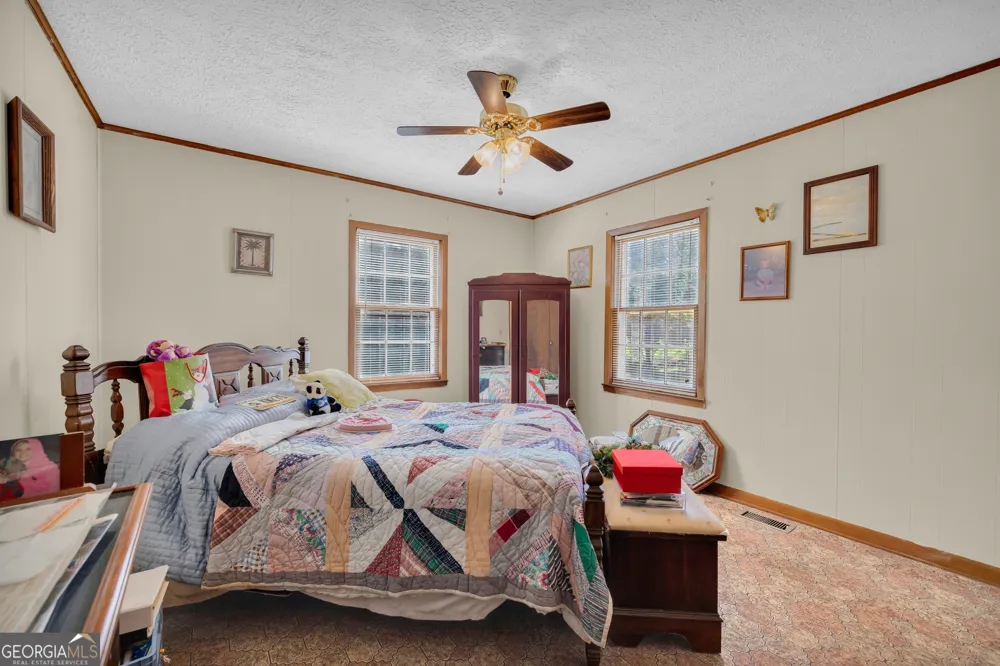 1894 Athens RD Carnesville, GA 30521