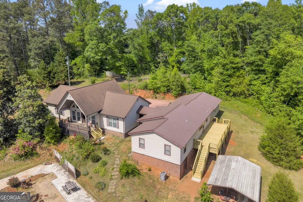 1894 Athens RD Carnesville, GA 30521