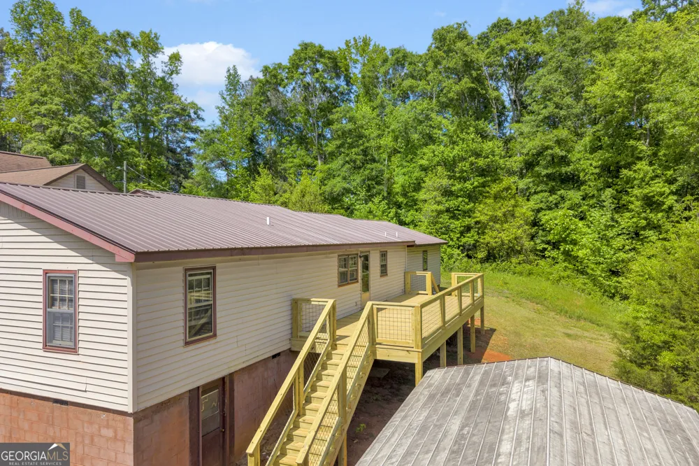 1894 Athens RD Carnesville, GA 30521