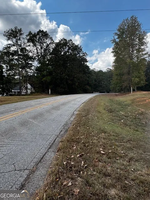 230 Dodgen RD Hampton, GA 30228