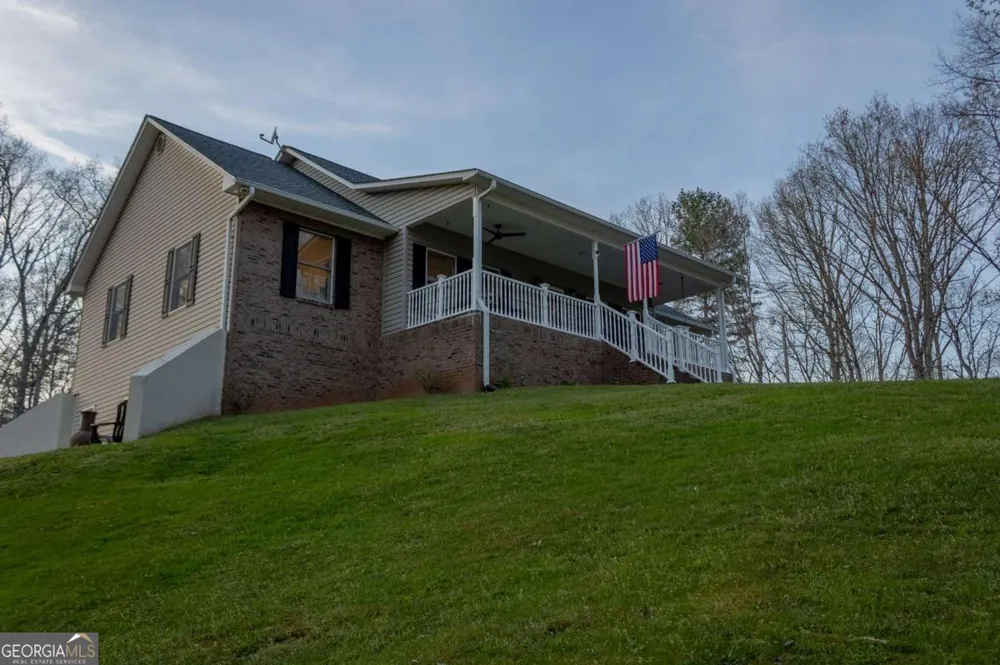 141 Chambers MTN Mineral Bluff, GA 30559