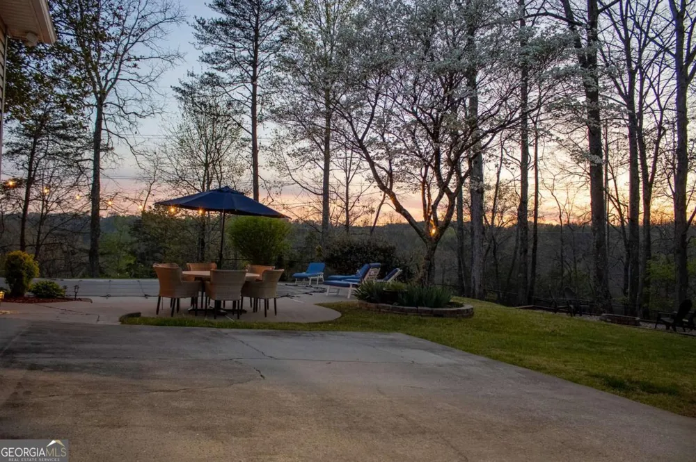 141 Chambers MTN Mineral Bluff, GA 30559