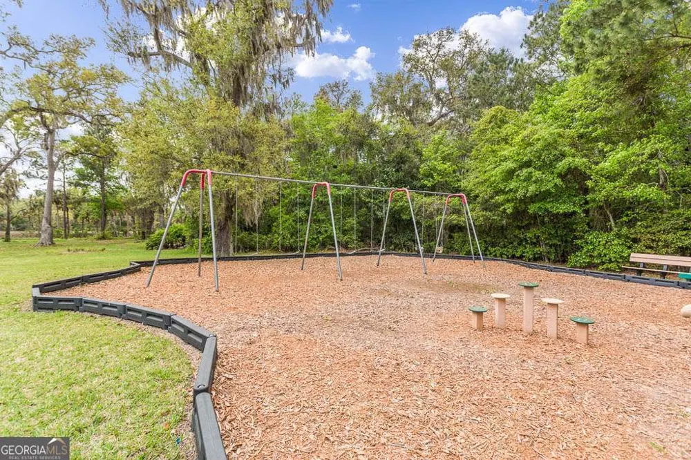 344 Oak Grove Island DR Brunswick, GA 31523