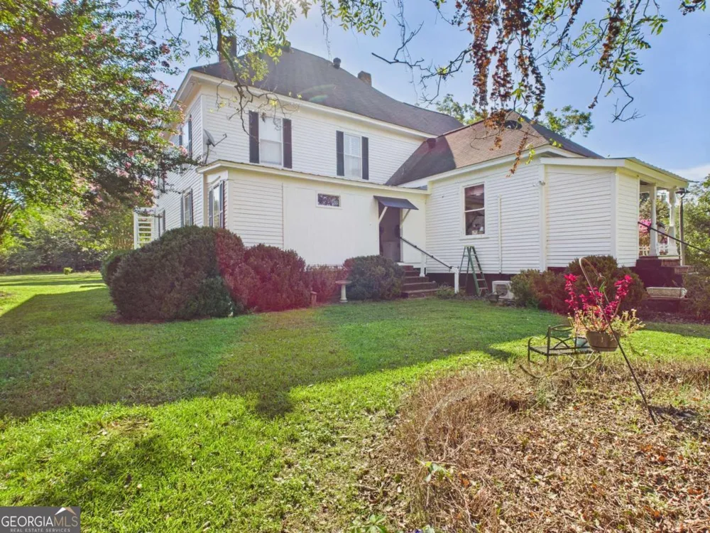 1170 Ash RD Bishop, GA 30621