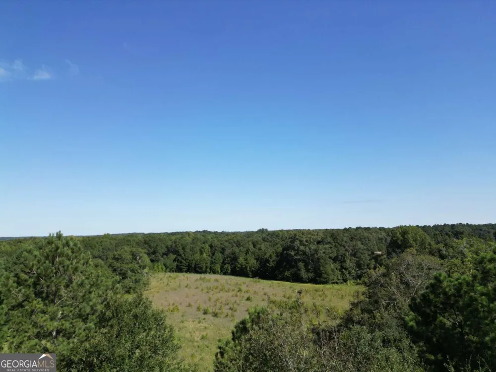 1170 Ash RD Bishop, GA 30621