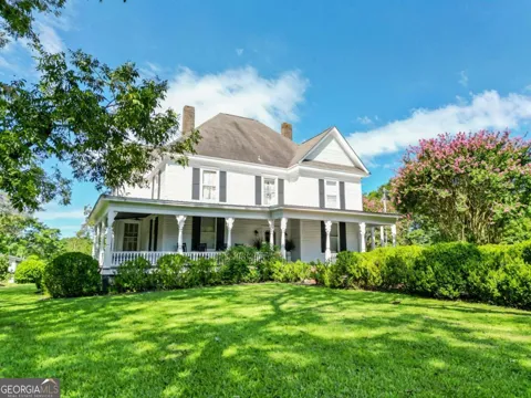 1170 Ash RD