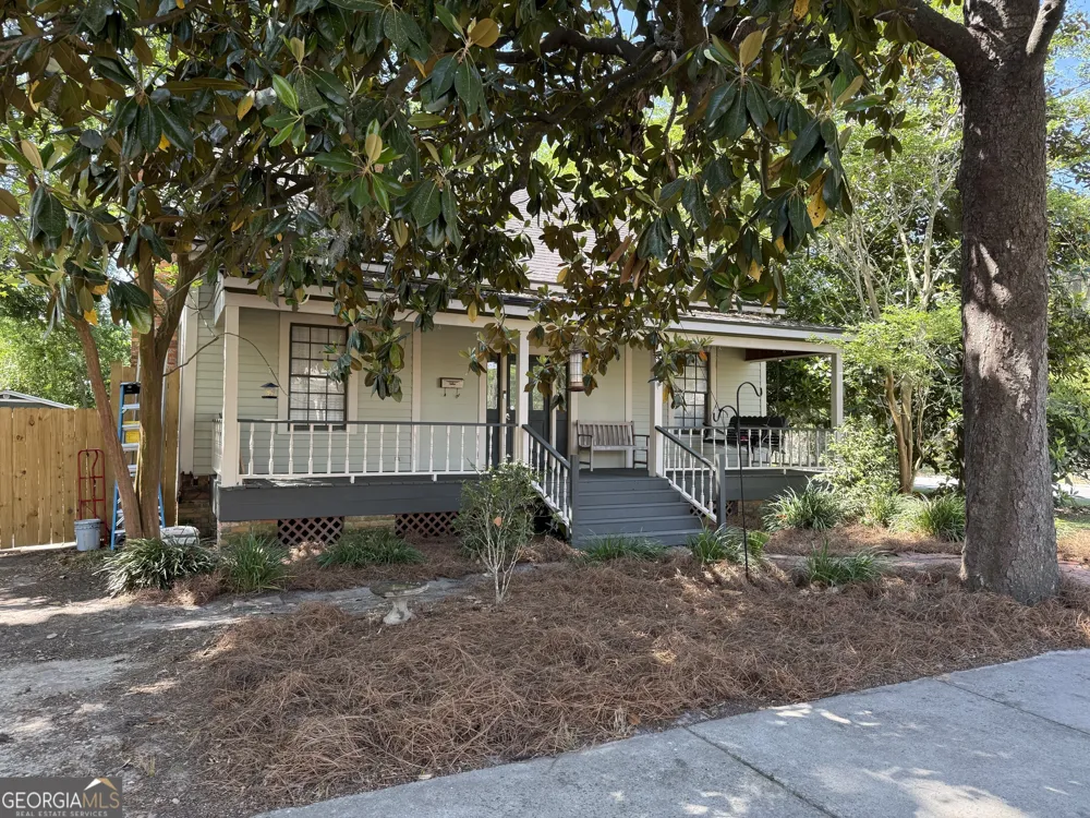 417 Central PL Valdosta, GA 31601