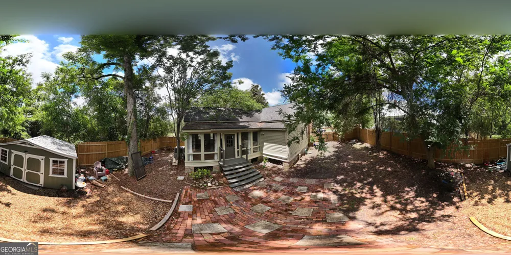 417 Central PL Valdosta, GA 31601