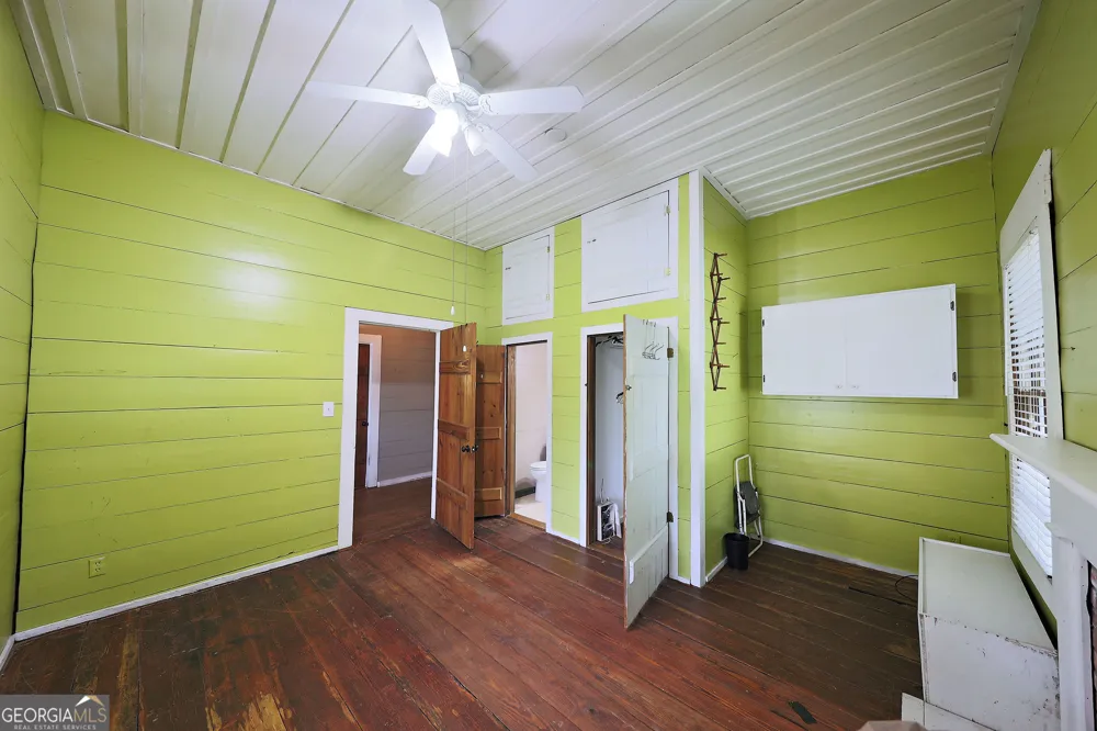 417 Central PL Valdosta, GA 31601