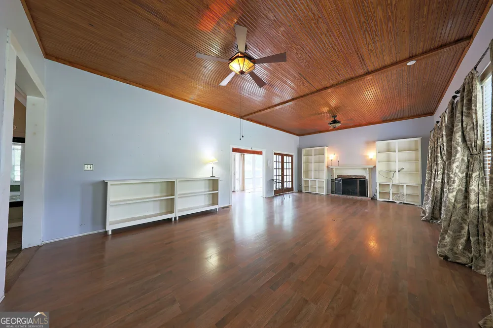 417 Central PL Valdosta, GA 31601
