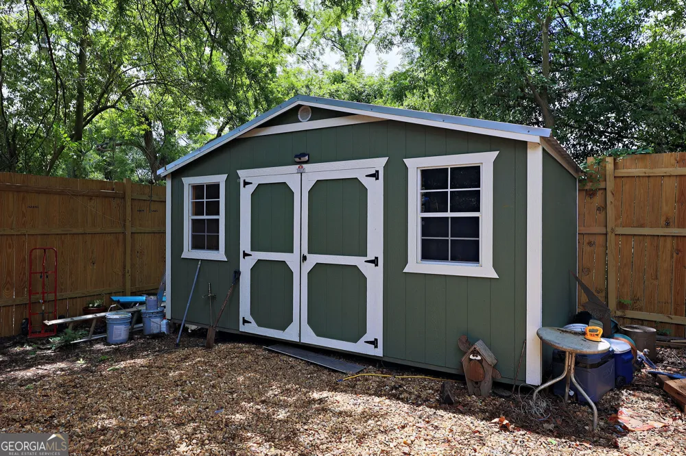 417 Central PL Valdosta, GA 31601