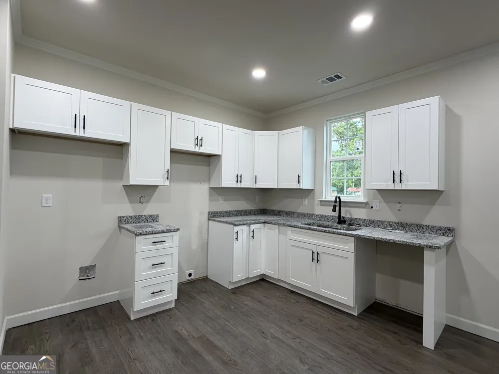 596 O Neal ST Thomson, GA 30824