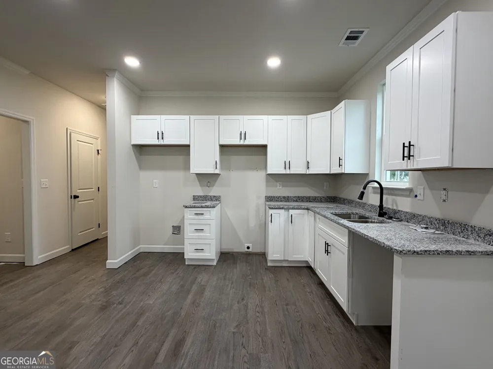596 O Neal ST Thomson, GA 30824