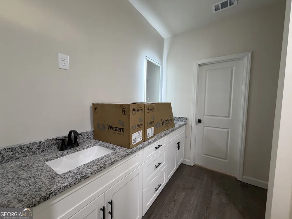 596 O Neal ST Thomson, GA 30824