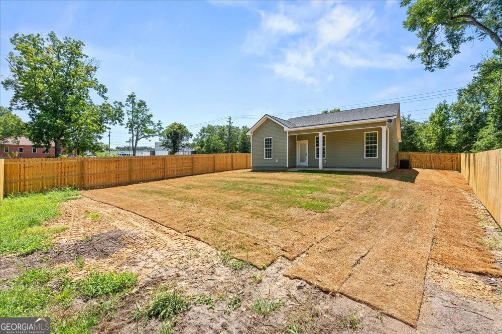 596 O Neal ST Thomson, GA 30824