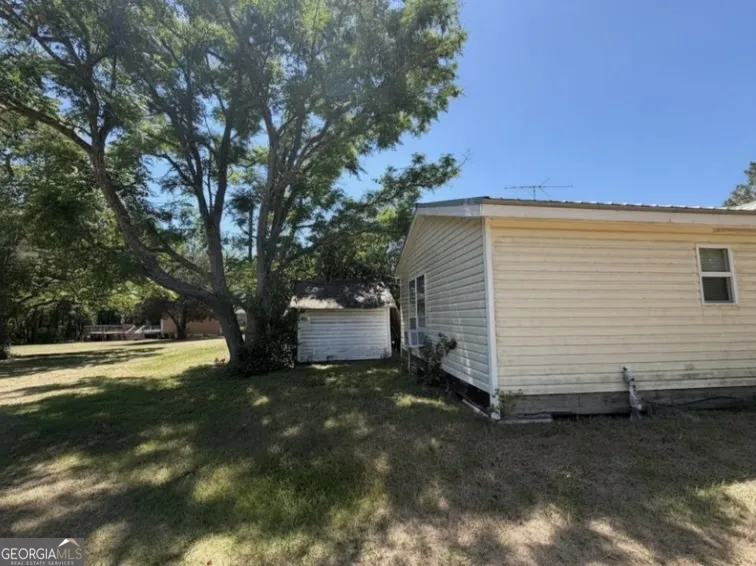 560 Rabitsch RD Millen, GA 30442