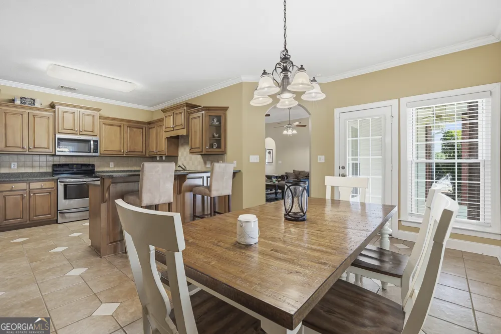 100 Jamestown CT Centerville, GA 31028