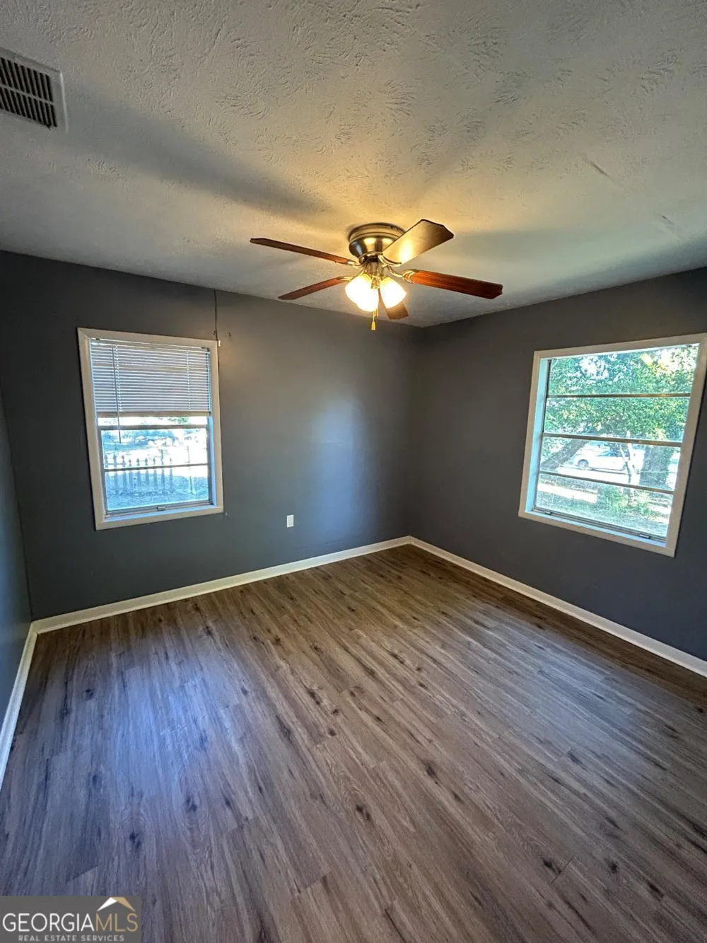 2645 E Elm ST Wrightsville, GA 31096