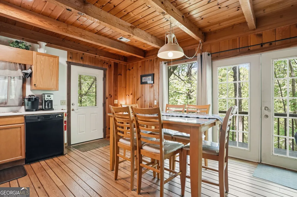 5730 Highway 356 Sautee Nacoochee, GA 30571