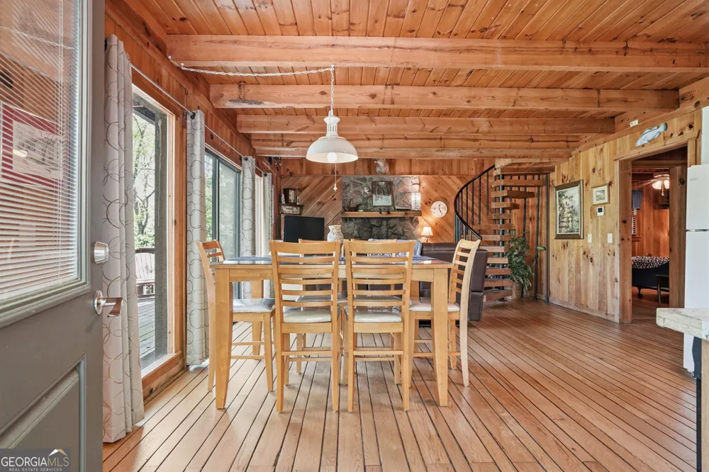 5730 Highway 356 Sautee Nacoochee, GA 30571