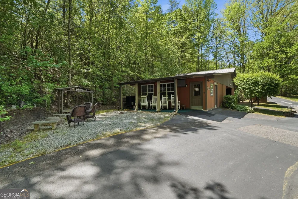 5730 Highway 356 Sautee Nacoochee, GA 30571
