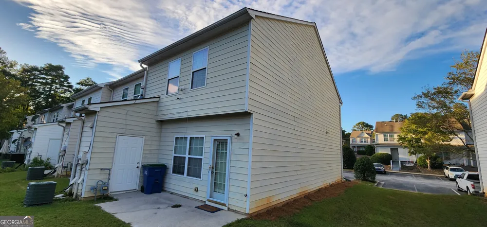 4128 Flat TRL Union City, GA 30291