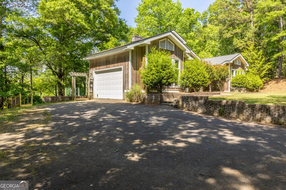 177 Antler DR Thomaston, GA 30286