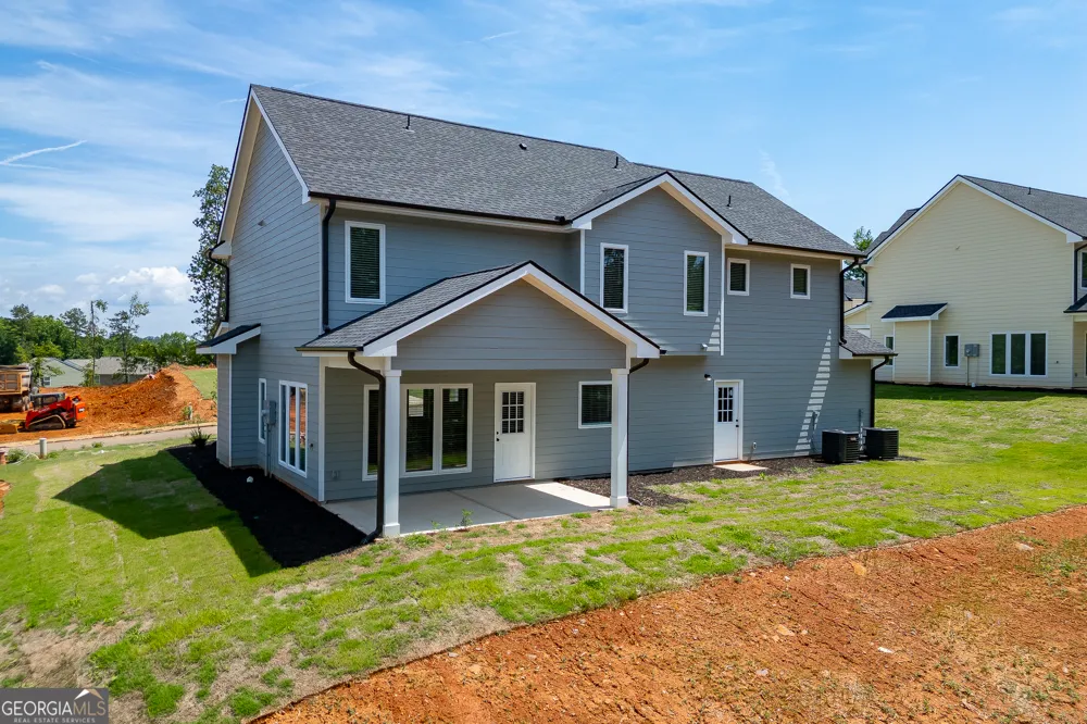 137 Boulder DR Toccoa, GA 30577