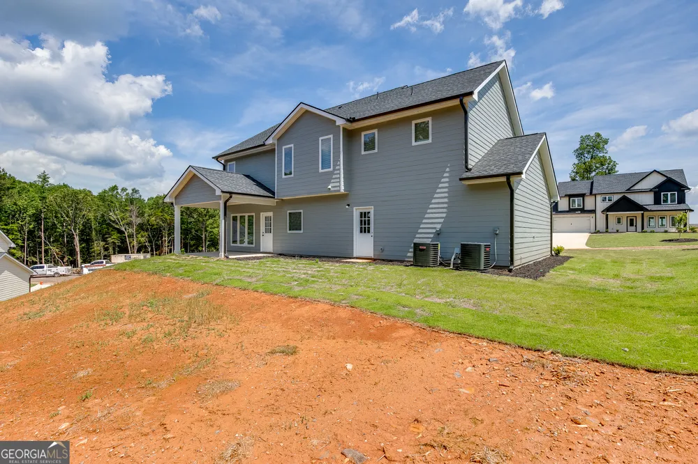 137 Boulder DR Toccoa, GA 30577