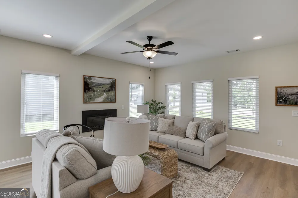 137 Boulder DR Toccoa, GA 30577