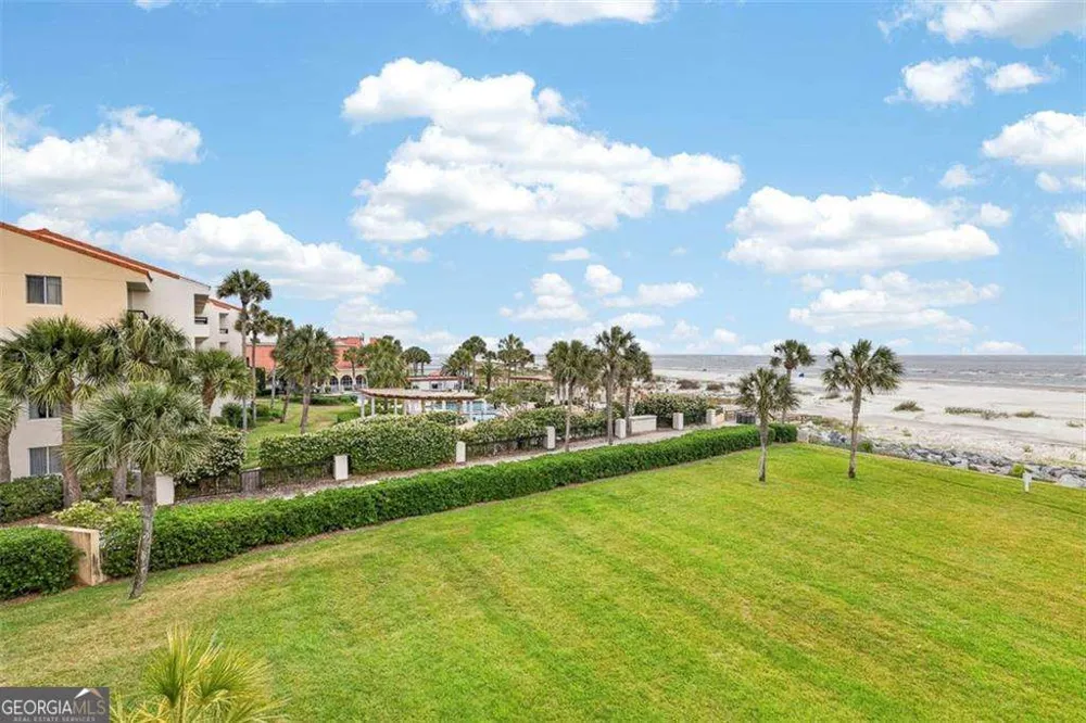 201 Neptune RD St. Simons, GA 31522