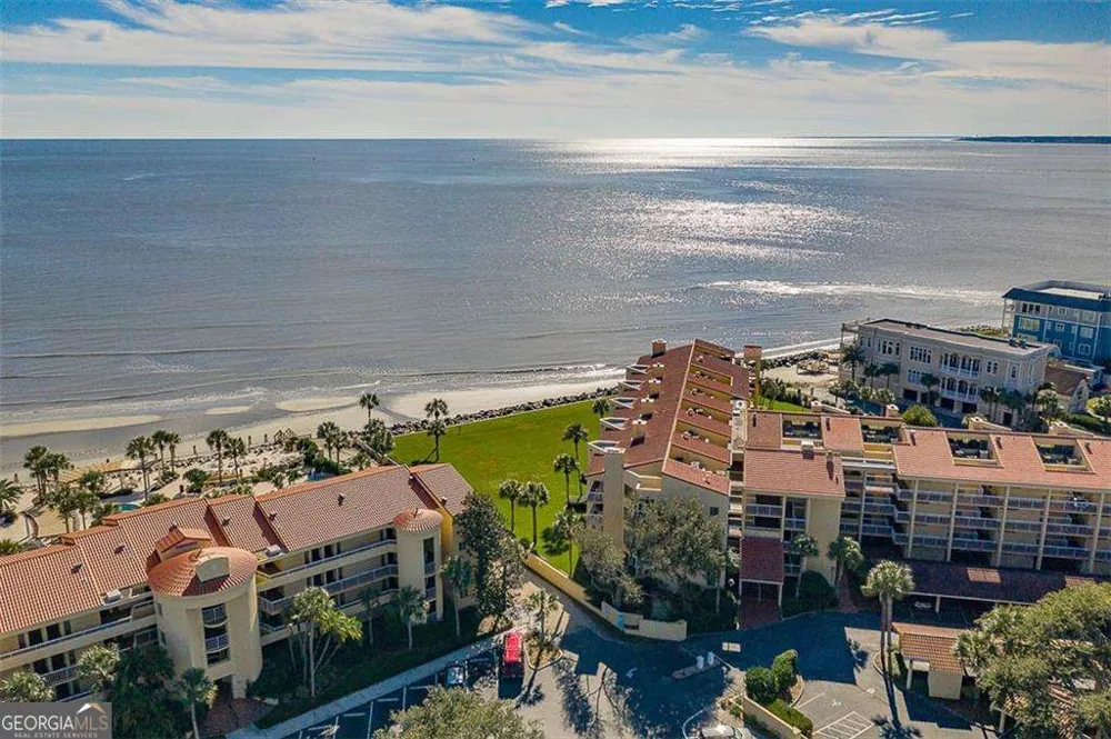 201 Neptune RD St. Simons, GA 31522