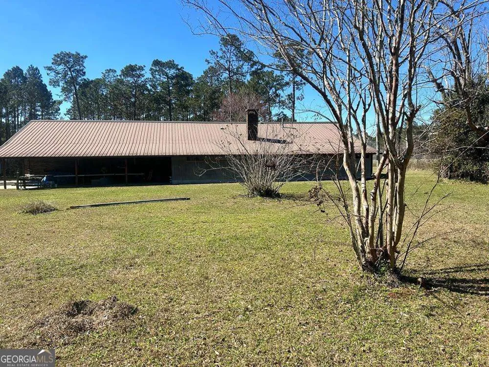 1348 S Us Hwy 1 Alma, GA 31510