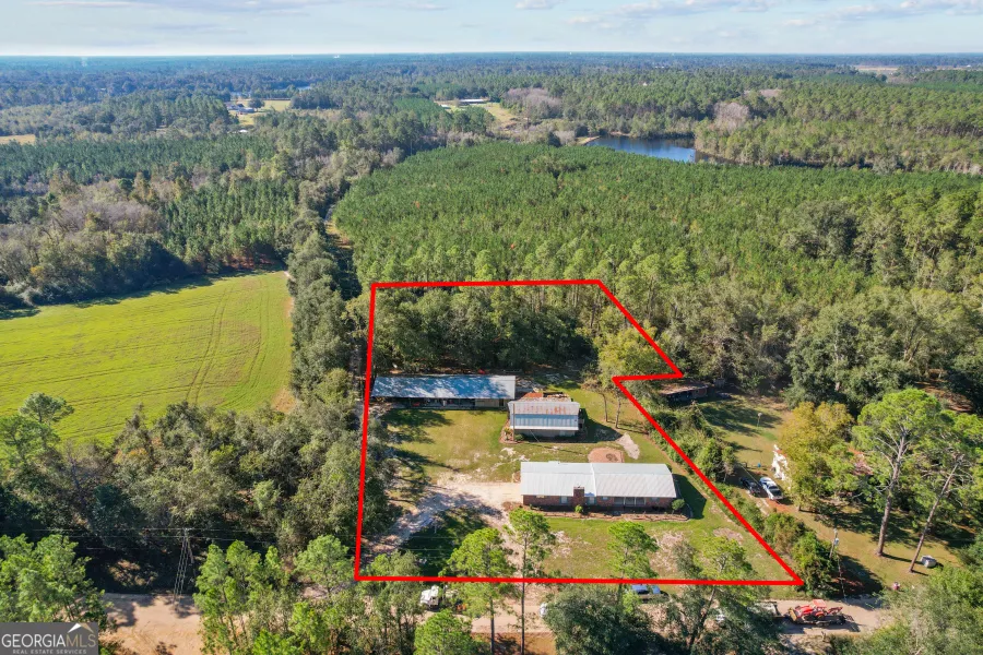 780 David Carter RD NE Baxley, GA 31513