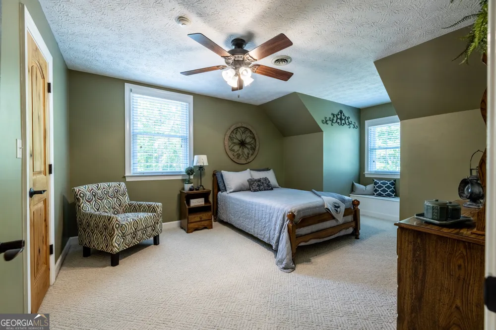 131 Hine RD SE Rome, GA 30161