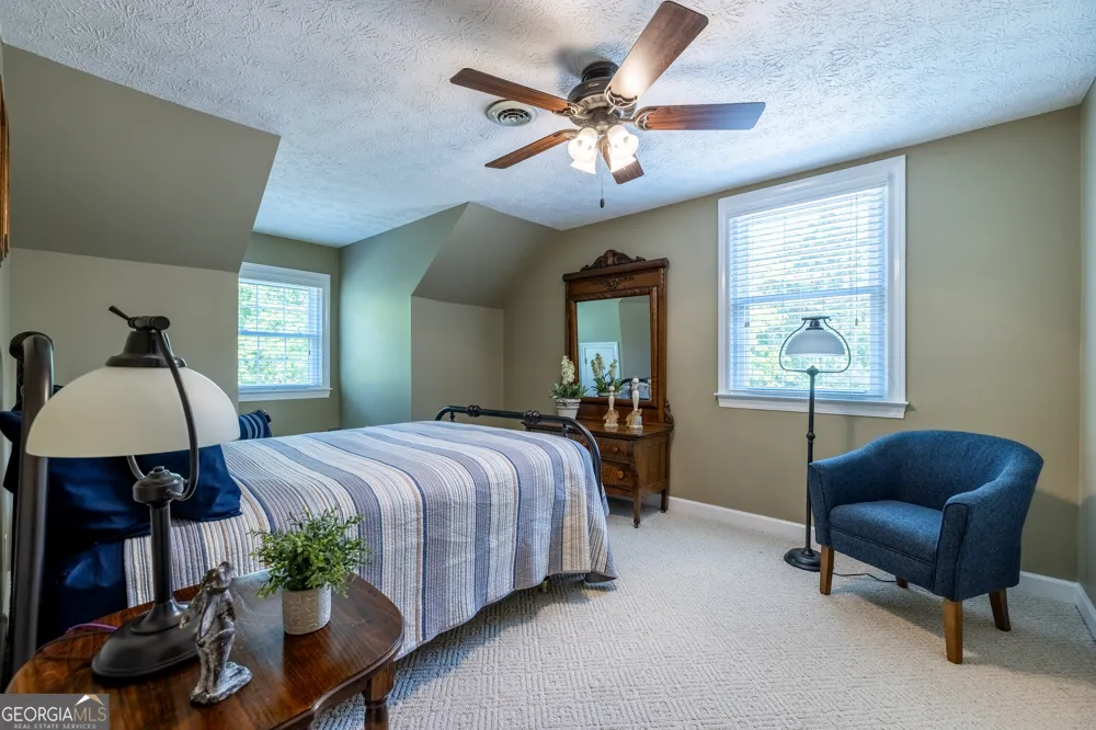 131 Hine RD SE Rome, GA 30161