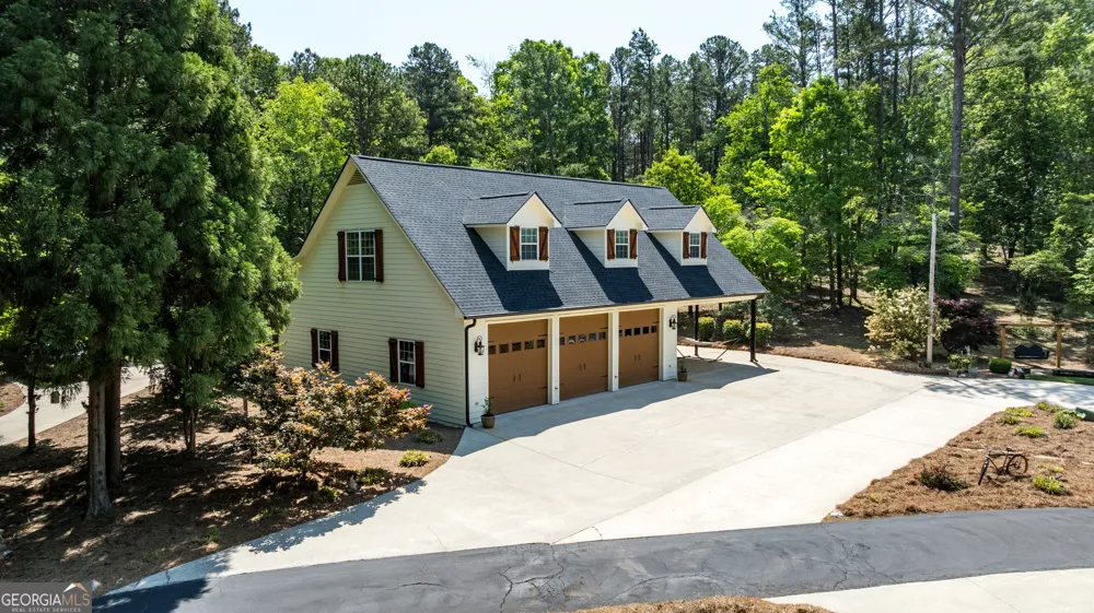 131 Hine RD SE Rome, GA 30161