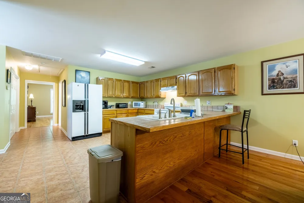 131 Hine RD SE Rome, GA 30161
