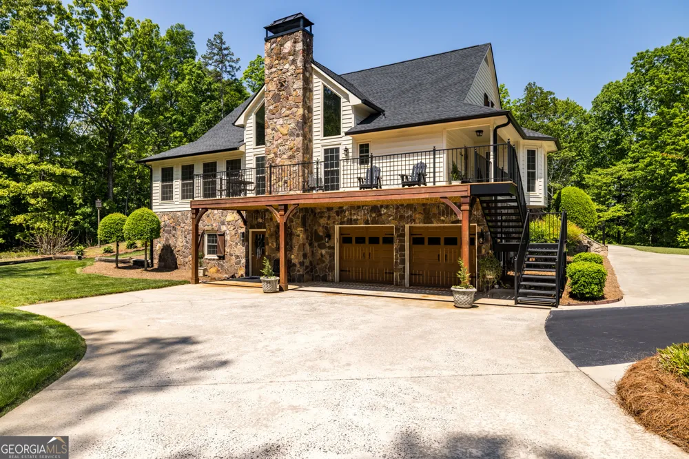 131 Hine RD SE Rome, GA 30161