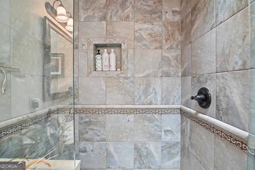 3101 Ash DR Waycross, GA 31501